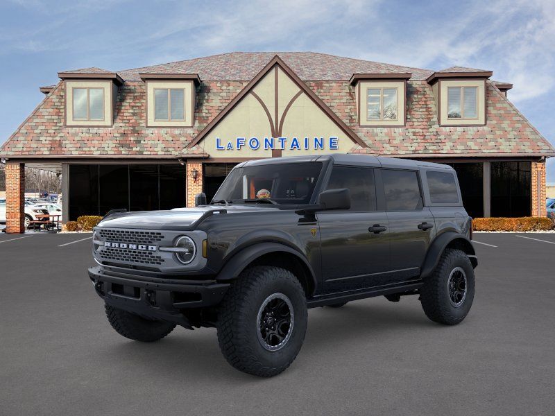 Shadow Black 2025 Ford Bronco Badlands 4-Door 4WD SUV / Crossover Four-Wheel Drive Automatic