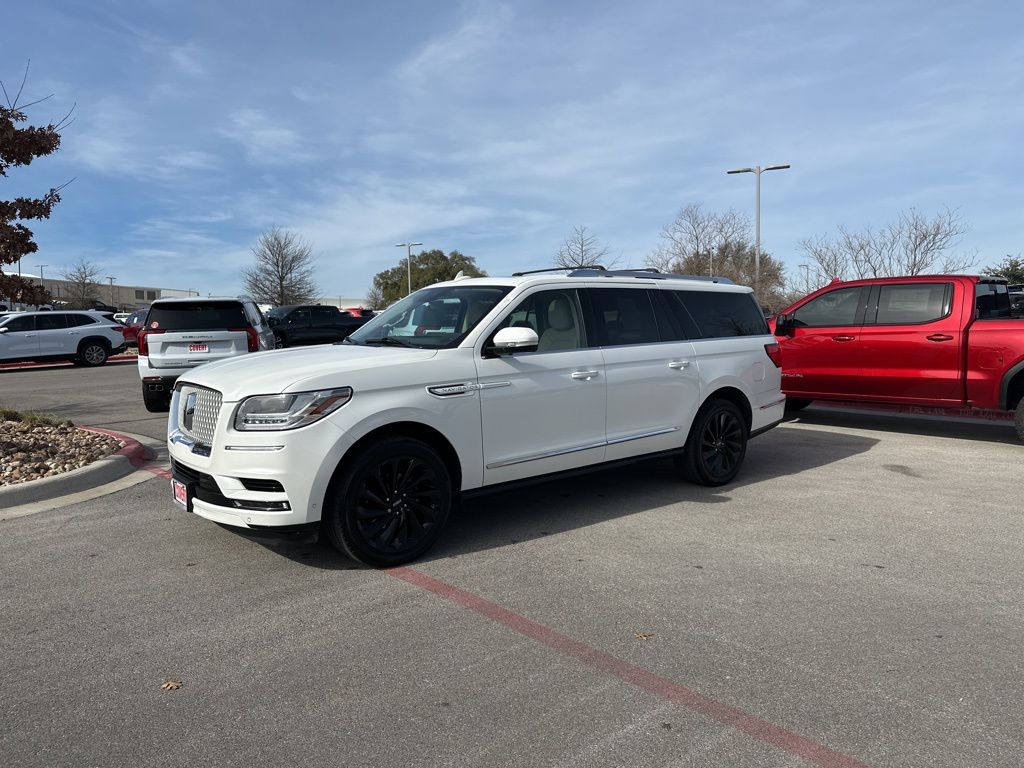 Used Car 2020 Lincoln Navigator L  L Reserve For Sale Under $35,000 In Austin, Texas