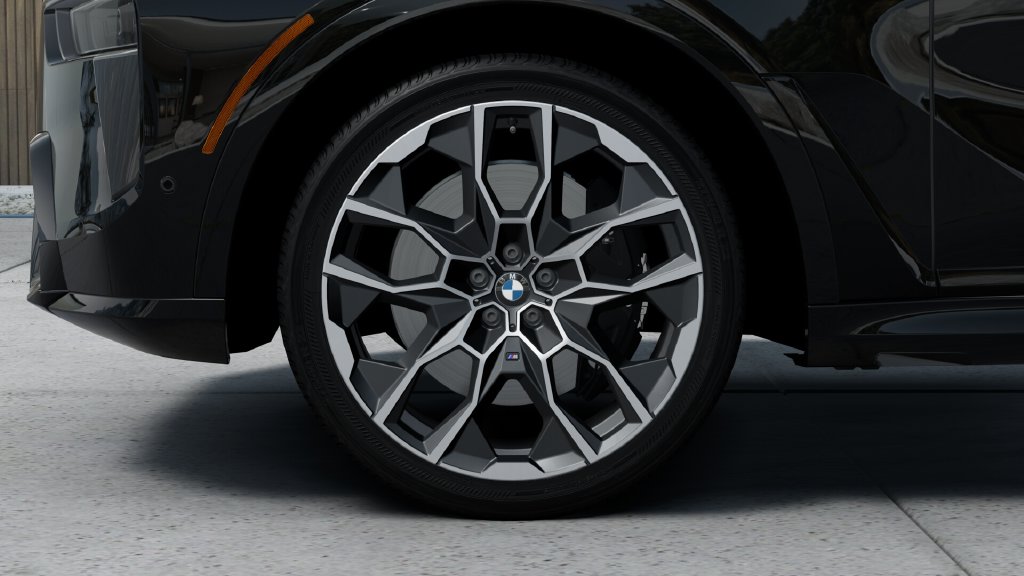 Thumbnail: 2027 BMW X7 - 32