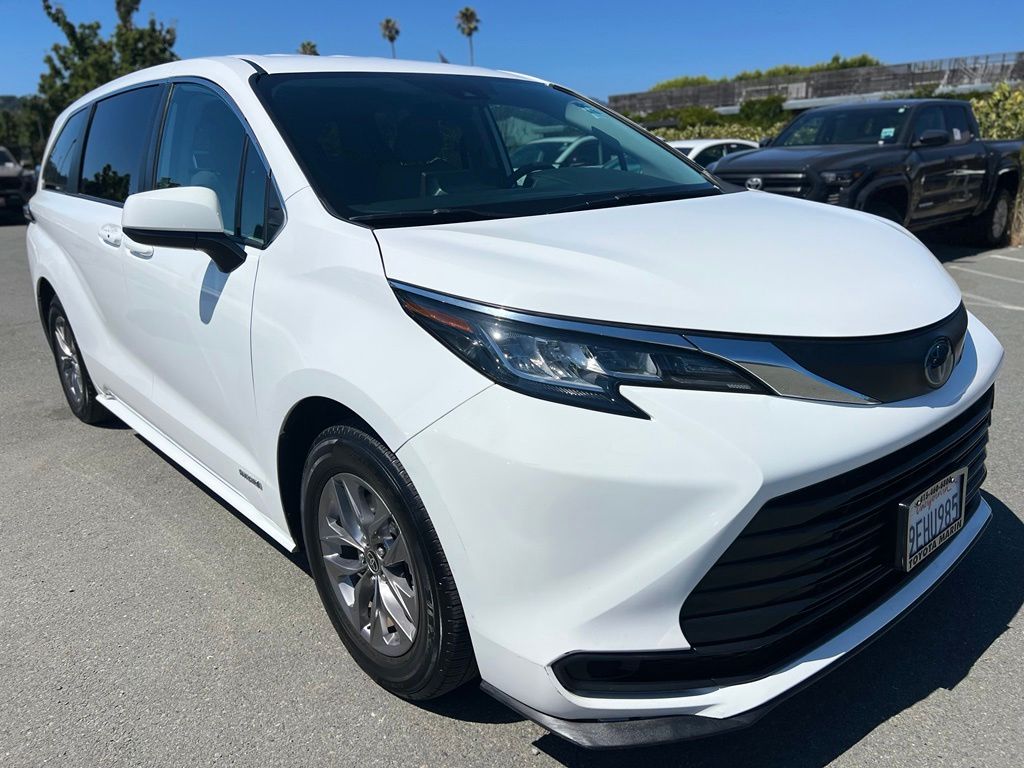 Used 2021 Toyota Sienna Van