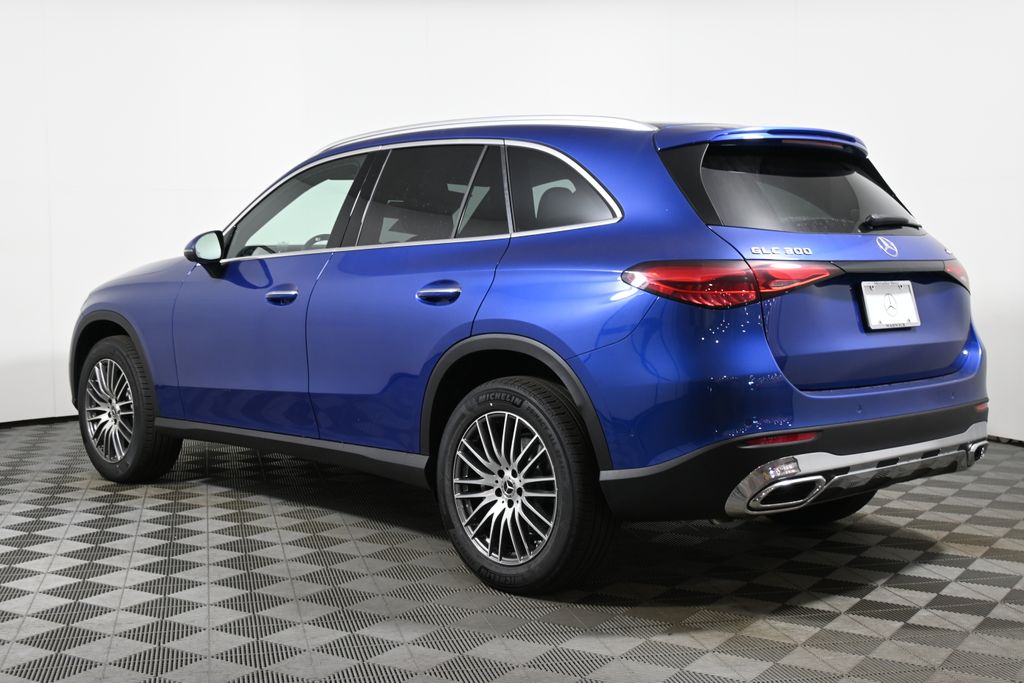 Thumbnail: 2025 Mercedes-Benz GLC - 5