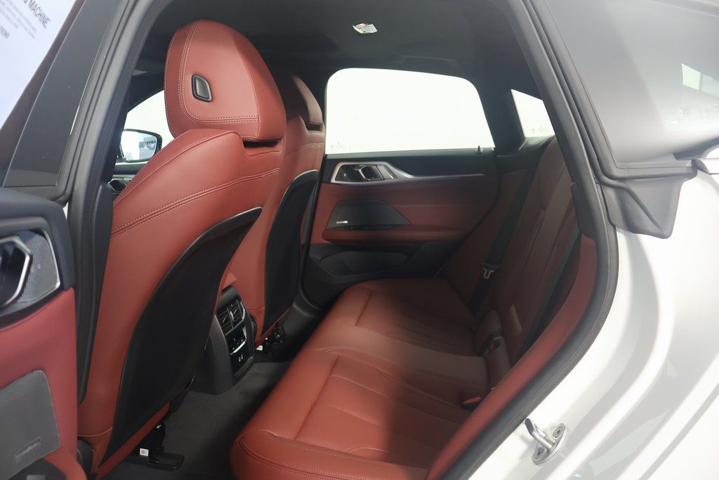 2025 BMW i4 eDrive40 6