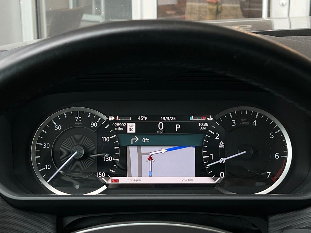 2023 Land Rover Discovery S R-Dynamic photo