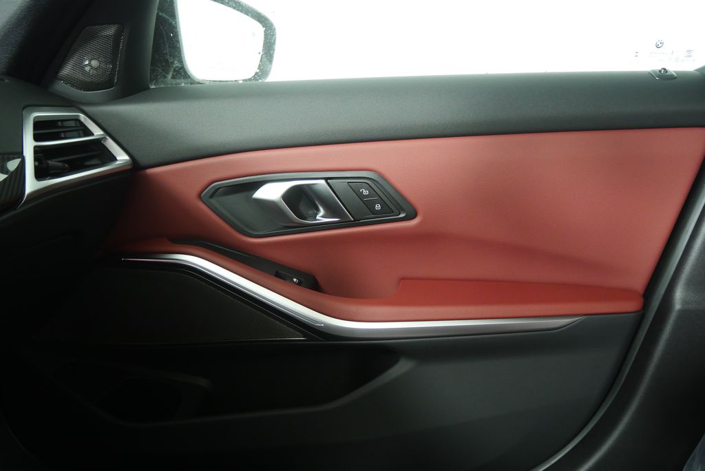 Thumbnail: 2026 BMW 3 Series - 23