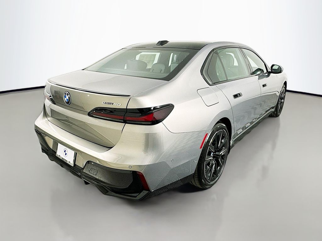 2025 BMW i7 eDrive50 5
