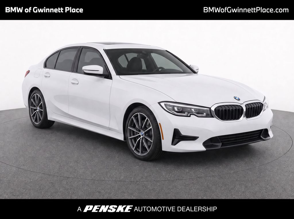 Thumbnail: 2021 BMW 3 Series - 1