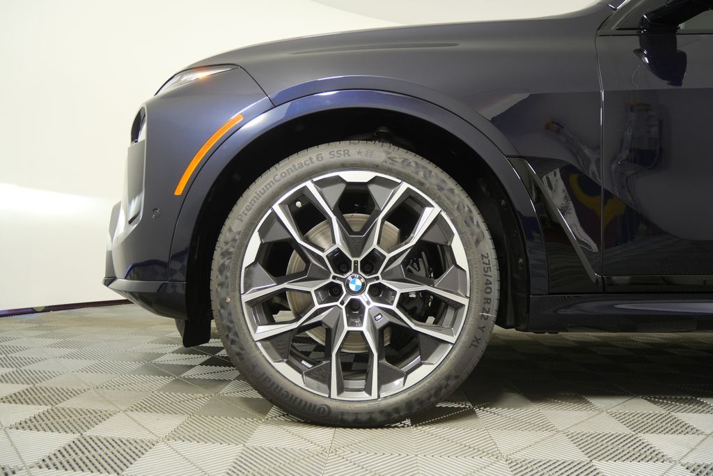 Thumbnail: 2026 BMW X7 - 7