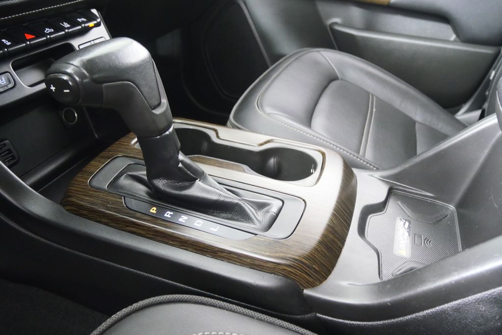 Thumbnail: 2019 GMC Canyon - 26