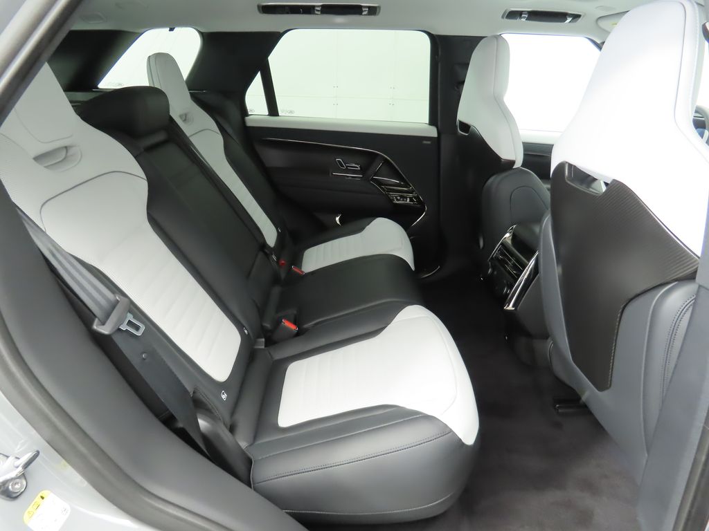Thumbnail: 2025 Land Rover Range Rover Sport - 22