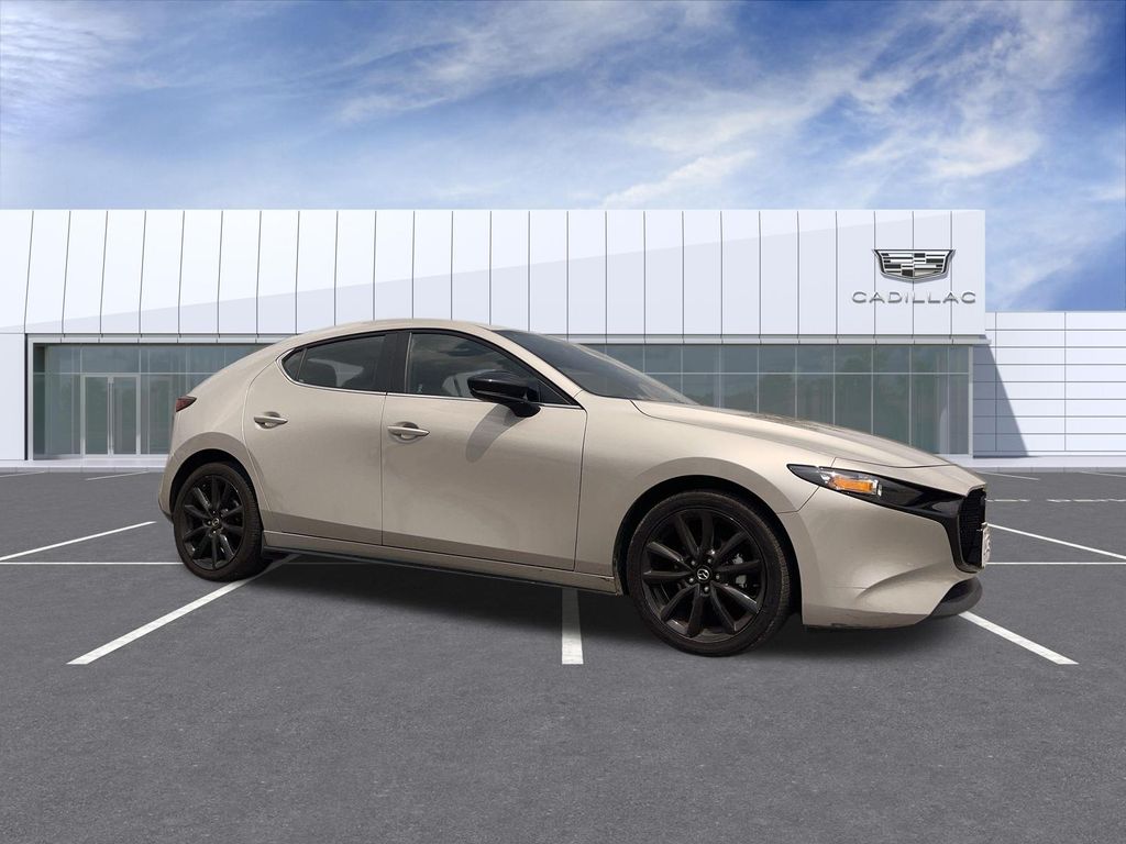 Gray (Platinum Quartz Metallic) 2024 Mazda MAZDA3 Hatchback Front-Wheel Drive 6-Speed Automatic