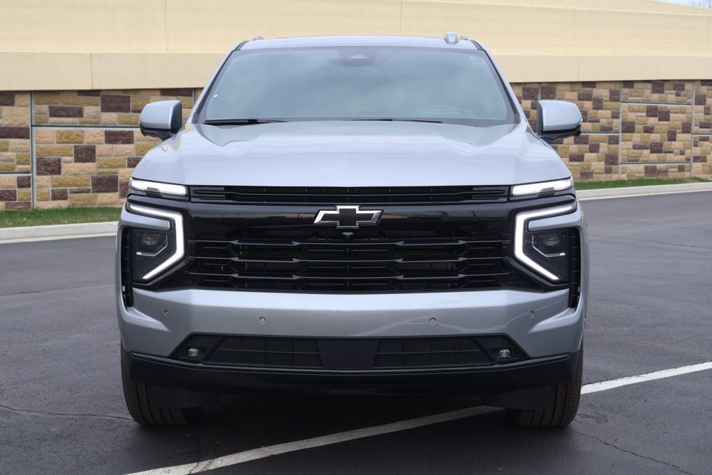 Thumbnail: 2026 Chevrolet Suburban - 2