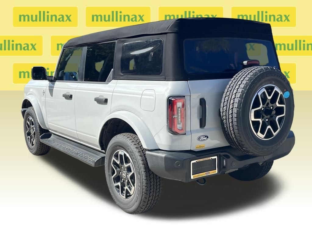 New 2026 White Ford Outer Banks image 10