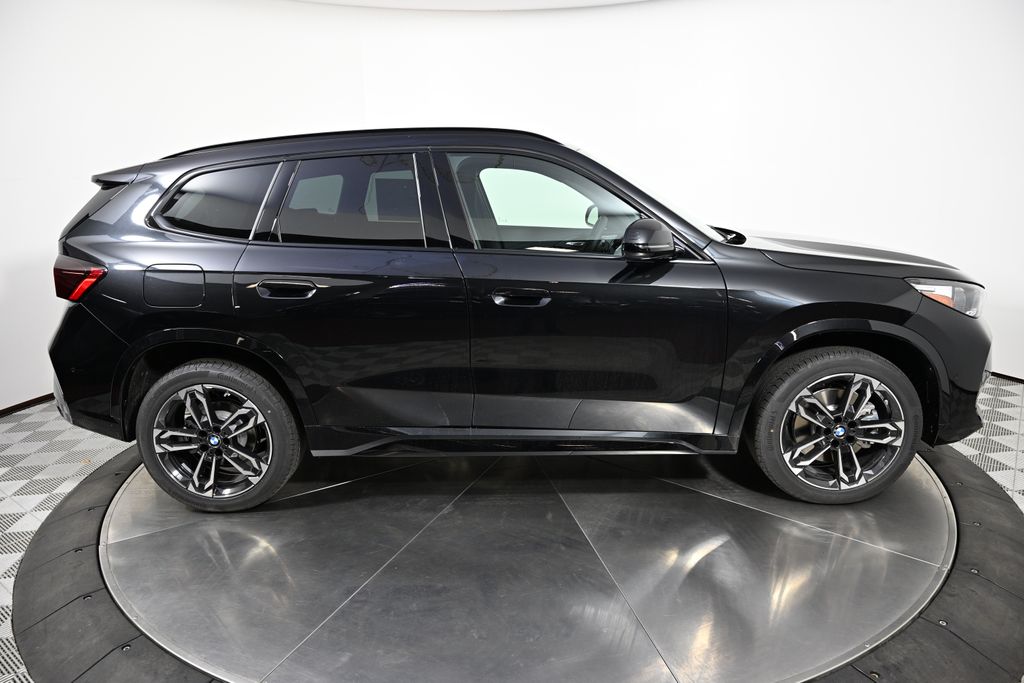 Thumbnail: 2026 BMW X1 - 6