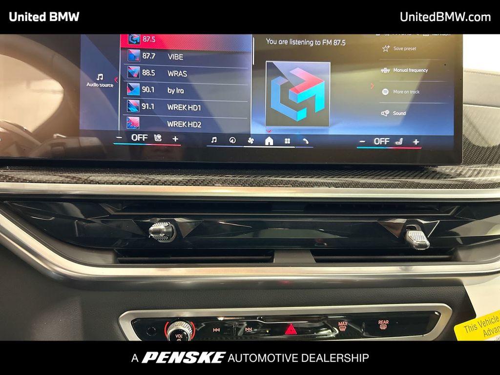 Thumbnail: 2026 BMW X7 - 16