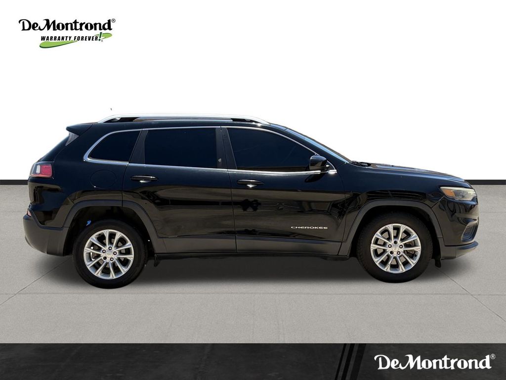 2019 Jeep Cherokee Latitude Black at Durrett Motor Company