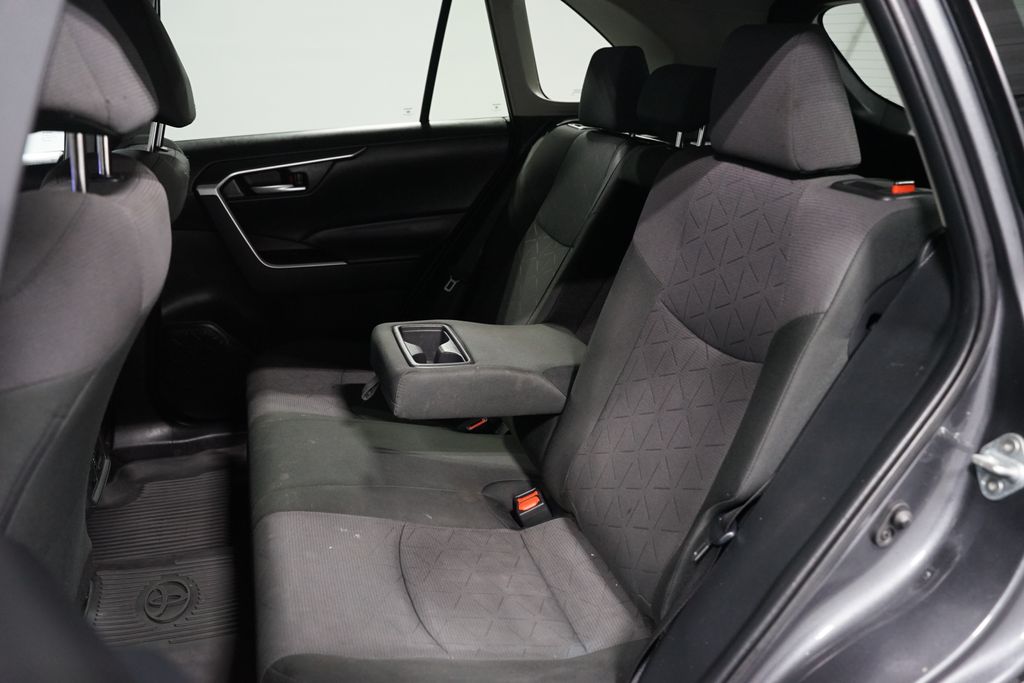 Thumbnail: 2024 Toyota RAV4 - 29