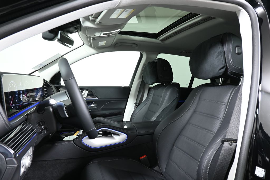 Thumbnail: 2026 Mercedes-Benz GLE - 13