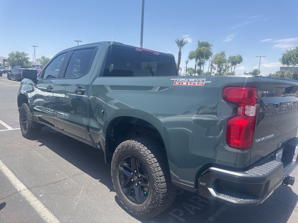 Thumbnail: 2025 Chevrolet Silverado 1500 - 6