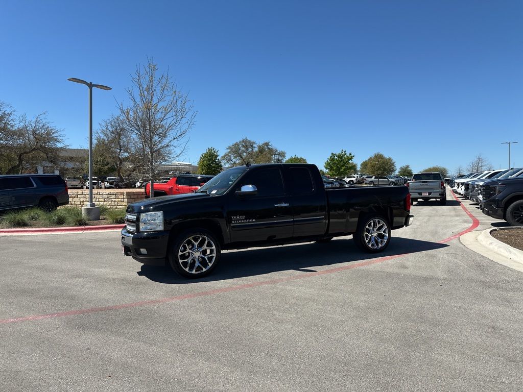 Used Car 2011 Chevrolet Silverado 1500  Lt For Sale Under $15,000 In Austin, Texas