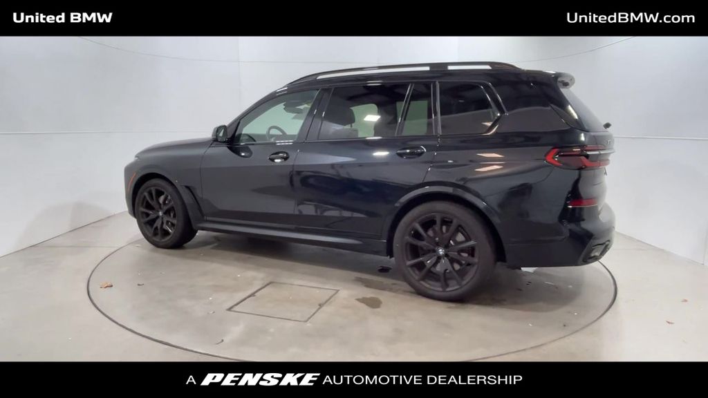 2023 BMW X7 xDrive40i 6