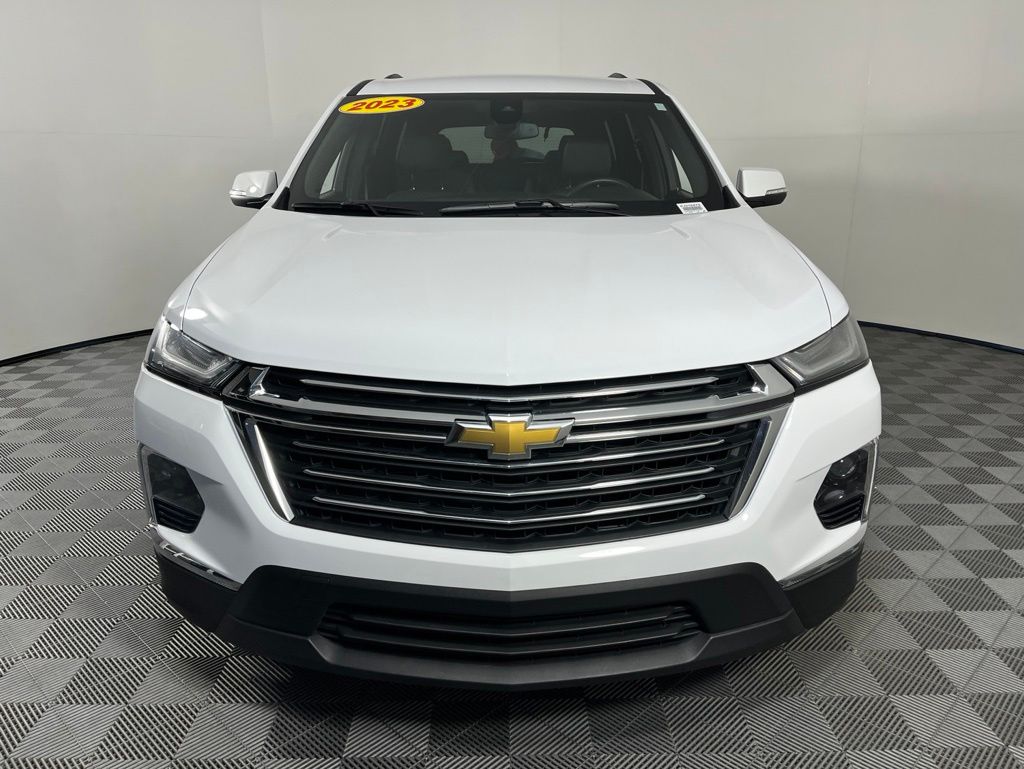 Thumbnail: 2023 Chevrolet Traverse - 7