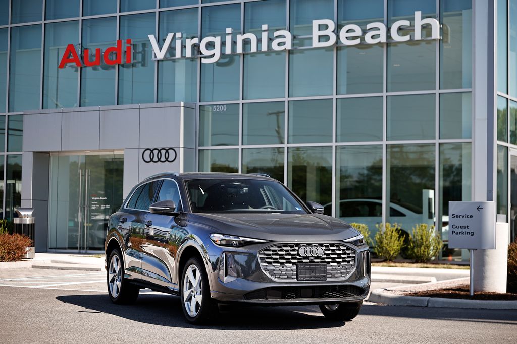 Tambora Gray Metallic 2026 Audi Q5 SUV / Crossover All-Wheel Drive 7-Speed Automatic