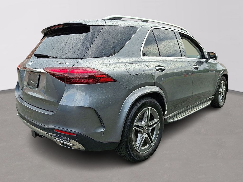 Thumbnail: 2026 Mercedes-Benz GLE - 4