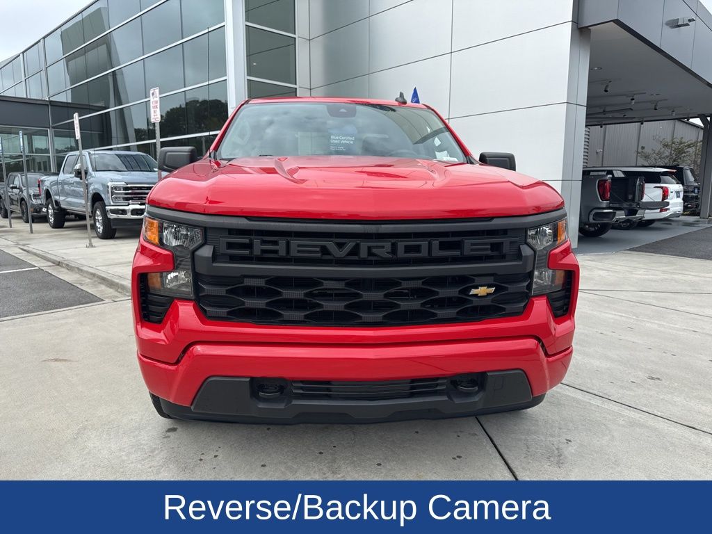 2022 Chevrolet Silverado 1500 2WD Crew Cab Short Bed Custom