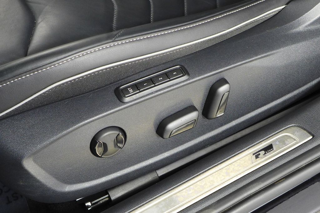 Thumbnail: 2020 Volkswagen Arteon - 23