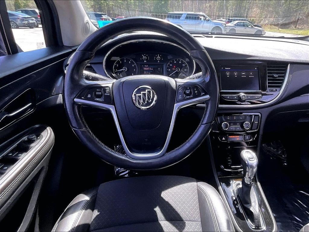 2021 Buick Encore — photo 17