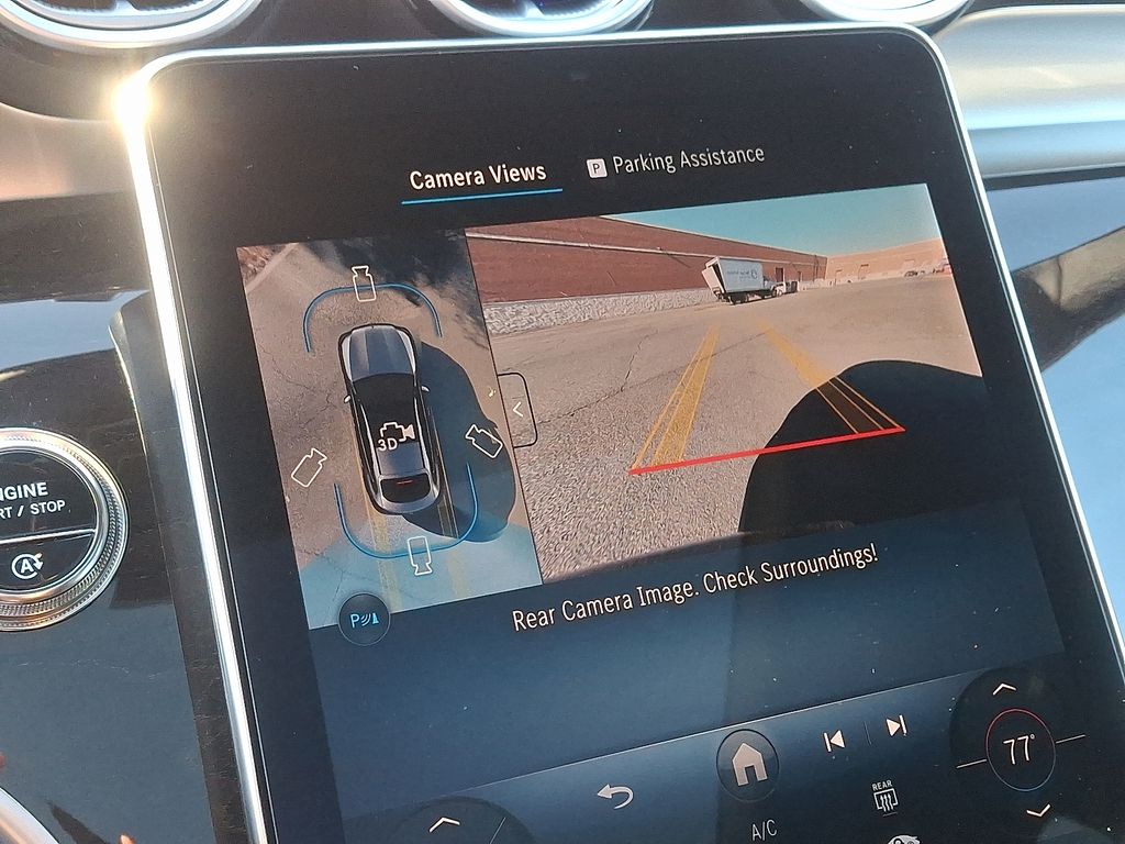 Thumbnail: 2025 Mercedes-Benz GLC - 18