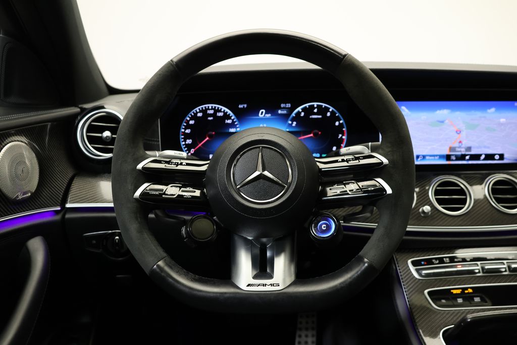 Thumbnail: 2023 Mercedes-Benz E-Class - 21