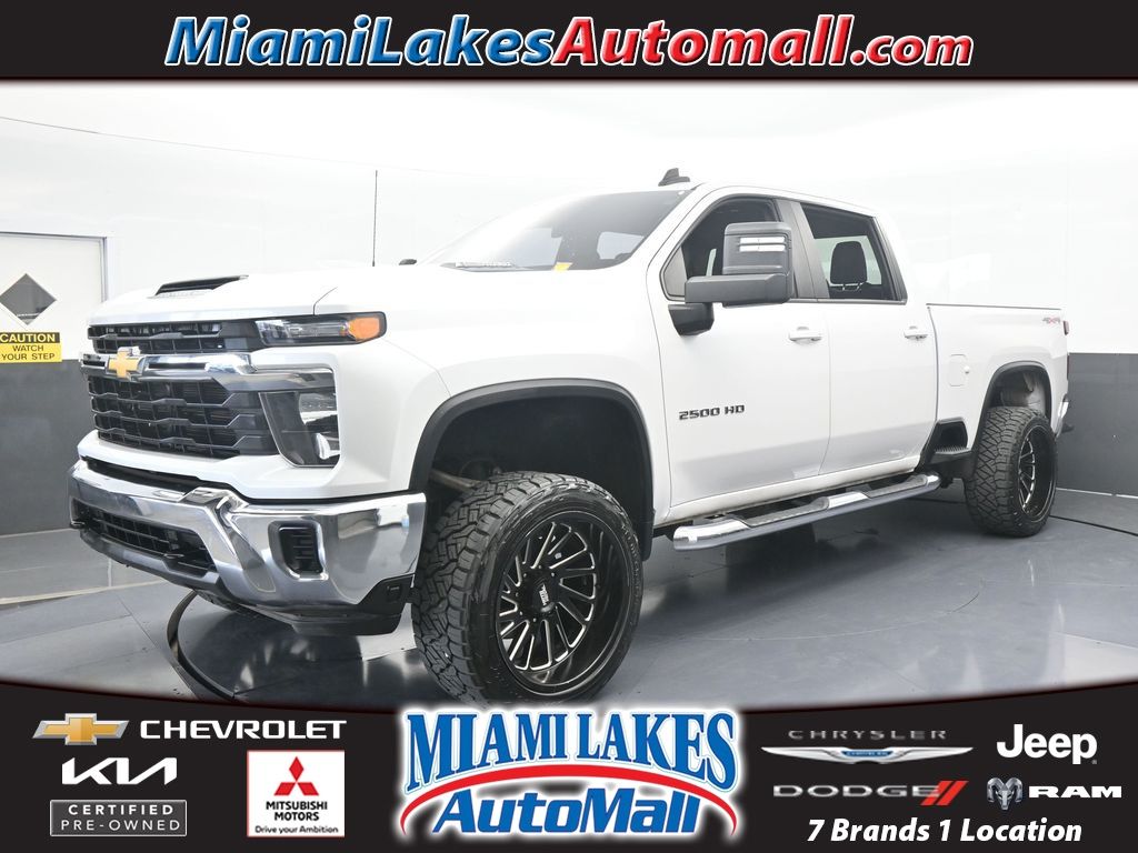 2024 Chevrolet Silverado 2500HD LT's photo