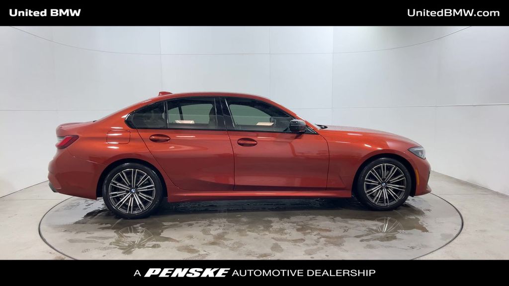 Thumbnail: 2022 BMW 3 Series - 9