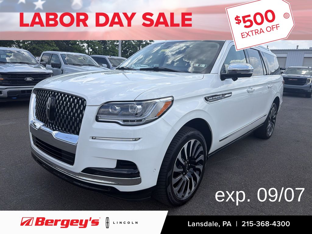 White Metallic 2024 Lincoln Navigator SUV / Crossover Four-Wheel Drive Automatic