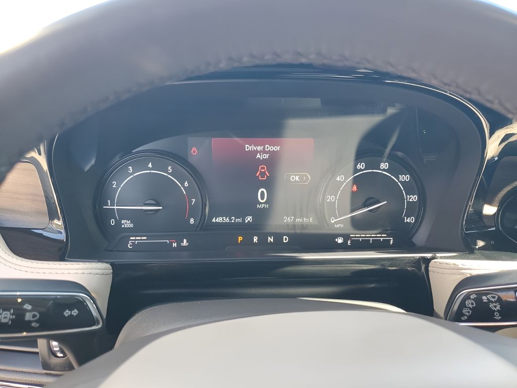 Used Car 2020 Lincoln Corsair  Reserve For Sale Under $30,000 In Austin, Texas