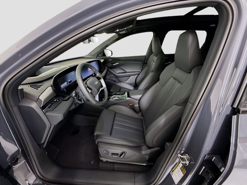 Thumbnail: 2027 Audi Q6 e-tron - 20