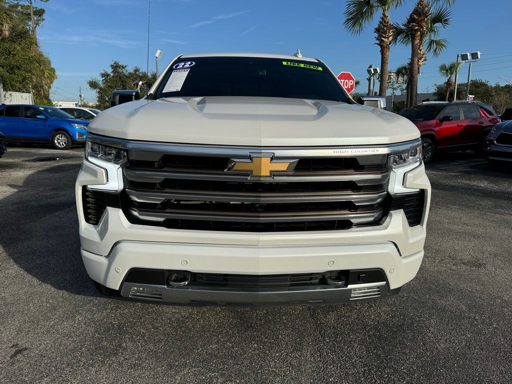 2022 Chevrolet Silverado 1500 High Country 3