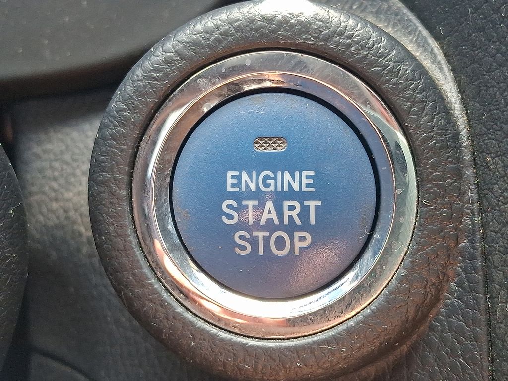 2015 Subaru XV Crosstrek — photo 22
