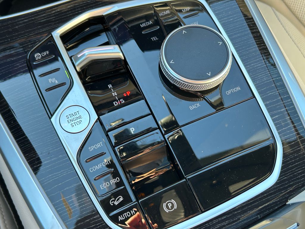 Thumbnail: 2026 BMW X5 - 28