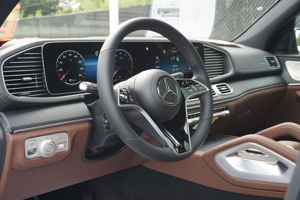 Thumbnail: 2026 Mercedes-Benz GLE - 27