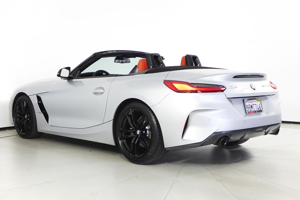 Thumbnail: 2022 BMW Z4 - 9