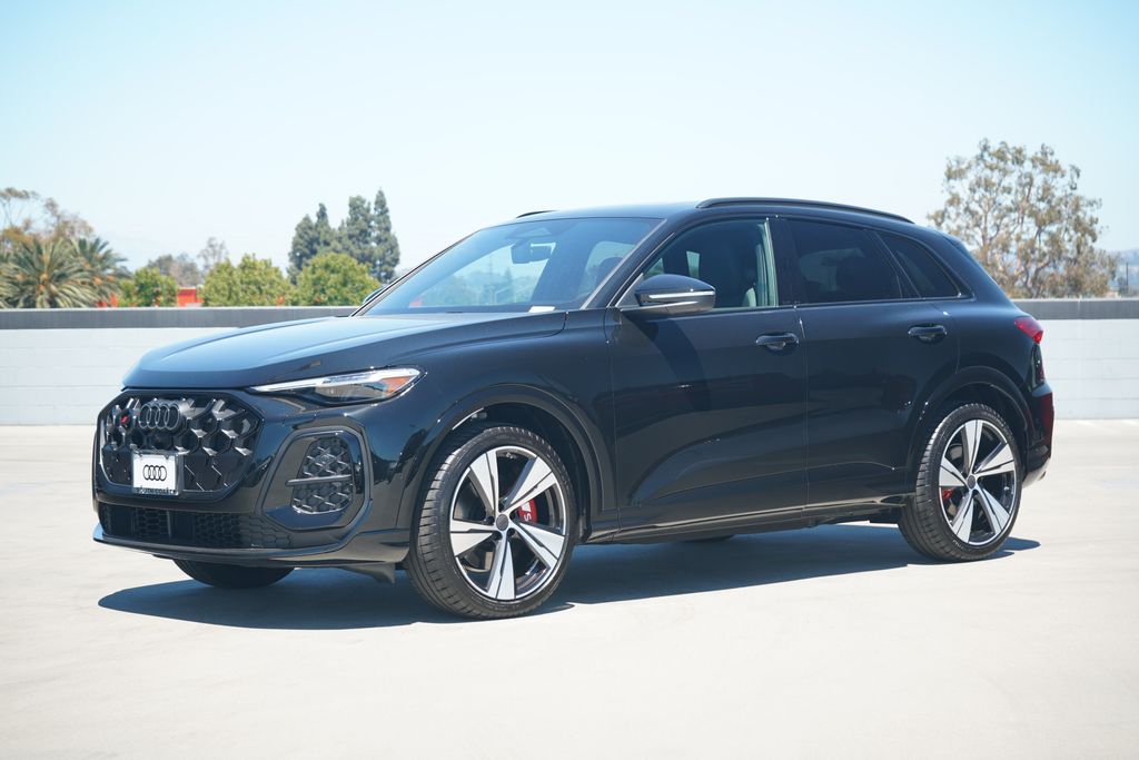 Thumbnail: 2026 Audi SQ5 - 1