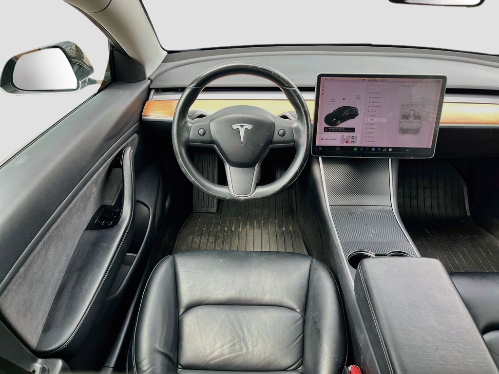 2019 Tesla Model 3 Standard Blue at Autostrade