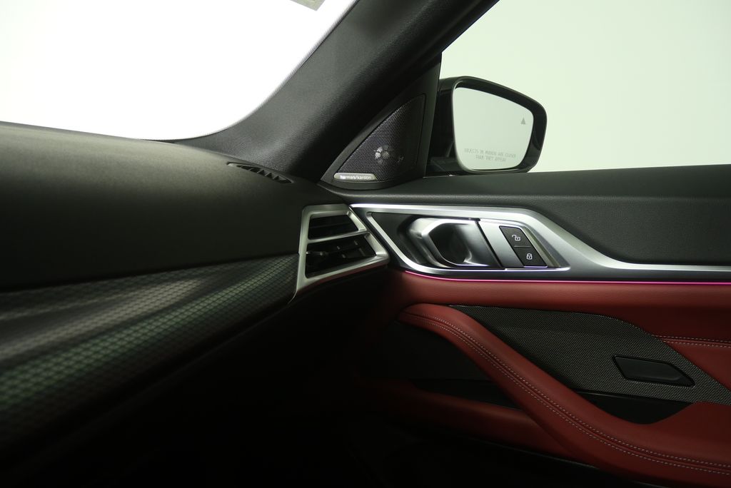 Thumbnail: 2025 BMW i4 - 31