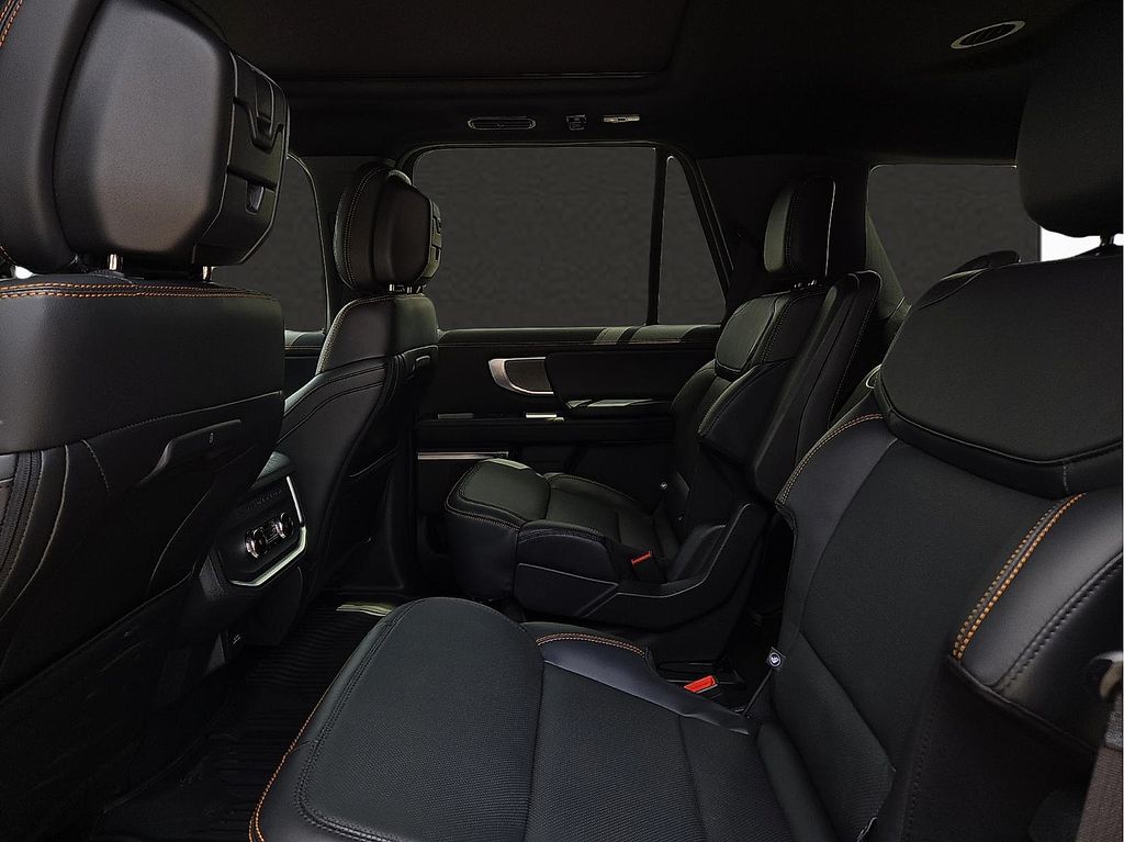 New 2026 Ford Expedition Tremor For Sale in Farmington, AR