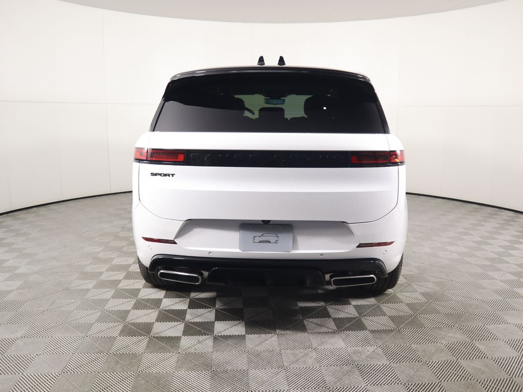 Thumbnail: 2025 Land Rover Range Rover Sport - 6