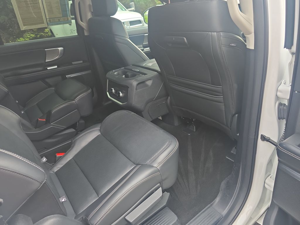 Used 2025 Ford Expedition Max SUV
