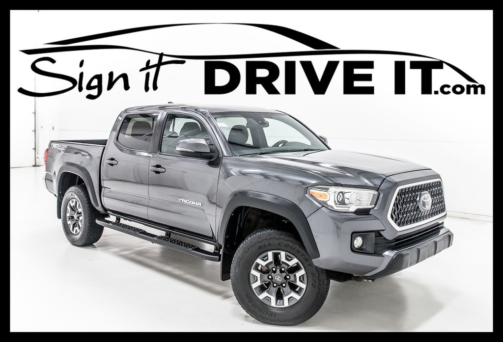 Magnetic Gray Metallic 2018 Toyota Tacoma Pickup Truck Four-Wheel Drive 6-Speed Automatic