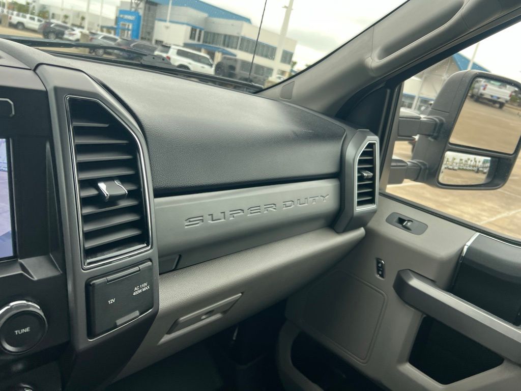 2020 Ford F-250SD XLT White at Emmons Autoplex